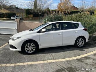 toyota auris ii 1.2 t 116cv dynamic + attache remorque