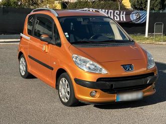 voiture peugeot 1007