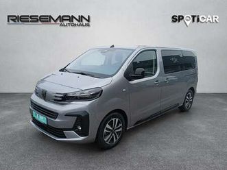 premium bluehdi 180 standard eat8