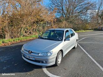 vends 306 peugeot 3600 euros