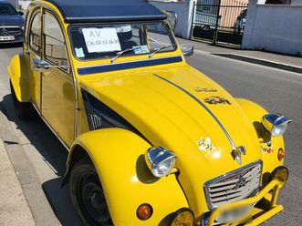 jolie petite 2 cv