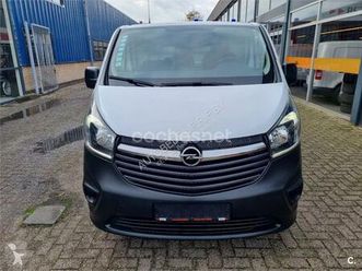 opel vivaro 1.6 cdti ss l2 2.7t tourer9