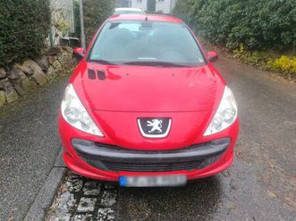 peugeot 206+ 1.1 benzin | 82.017 km | tüv 04/2027 |sehr gepflegt