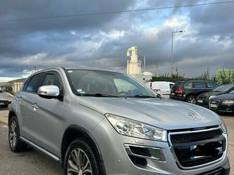vends peugeot 4008