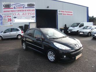 magnifique peugeot 207 1.6 hdi 90cv serie 64 toit pano