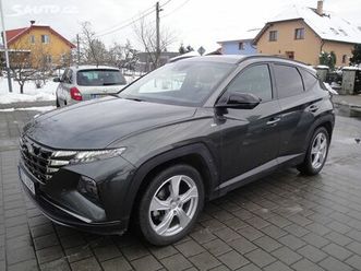 hyundai tucson 1.6,132kw,4x4,1.maj.