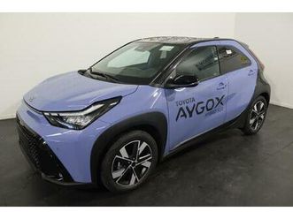 toyota aygo x 1.5 vvt-i hsd trend: réserver un essai sur route !
