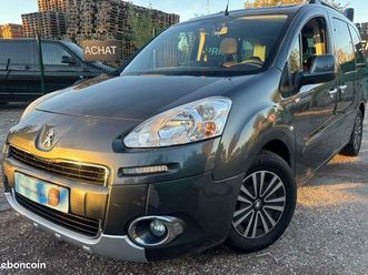 peugeot partner tepee/ 1.6 e-hdi 92chx/ 5 places/ toit panoramique-bluetooth/ contrôle technique ok/ garantie 12 mois