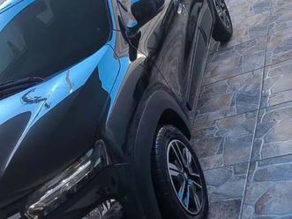 renault kwid intense 1.0 flex 12v 5p mec. 2025