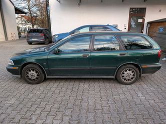 volvo v40 - bastlerfahrzeug/ ersatzteile
