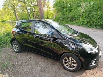 hyundai i 10 1.0 yes silver - hamburg bergstedt