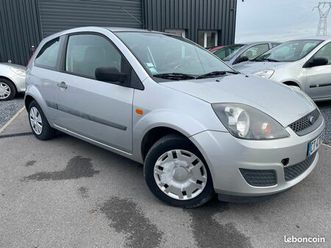 ford fiesta 1,25i essence 75 chvx « 111 000 kms »