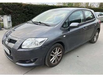 auris 2.0 d-4d edge ,marchand ou export