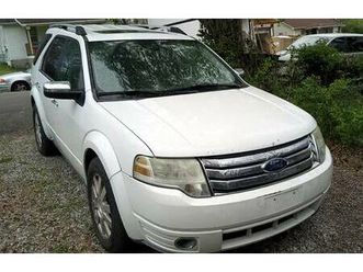 2008 ford taurus x limited