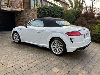 tt-roadster-45-tfsi-quattro-s-tronic