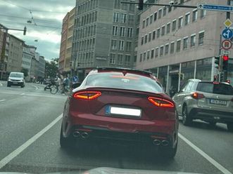 kia stinger gt