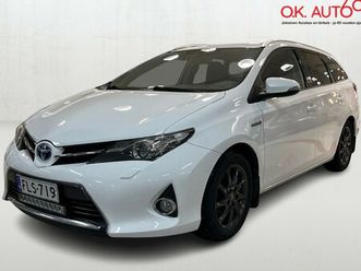 toyota auris touring sports 1,8 hybrid active edition - suomiauto - täydellinen merkkihuoltokirja! - approved turva 12kk