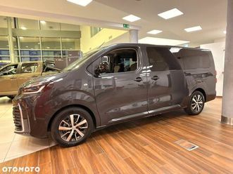 toyota proace verso 2.0 d4-d long family
