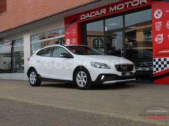 volvo v40 cross country 1.6 d2 kinetic