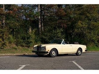 rolls royce corniche cabriolet - 1981