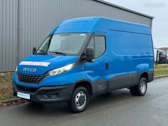 •11650ht• iveco daily 35-210 hi-matic roues jumelées - 1ère main - caméra de recul - attelage