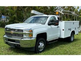 2015 chevrolet silverado 3500hd 6.6l duramax turbo diesel utility bed