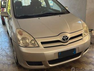 toyota corolla verso diesel 2004