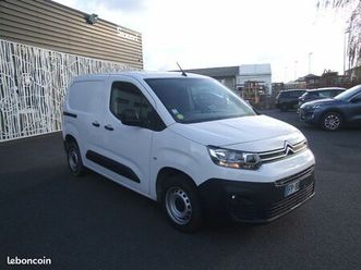 ◊ berlingo hdi 100 cv club 3 places porte latérale ◊ * reprise possible * prix hors taxes 10500