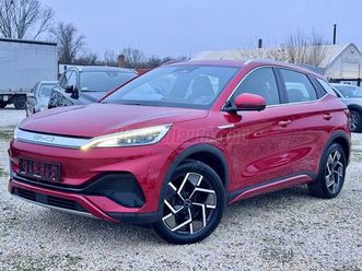 byd atto 3 design 60,4kwh sérülésmentes 18000 km led panorámatető 360 kamera ülésfűtes