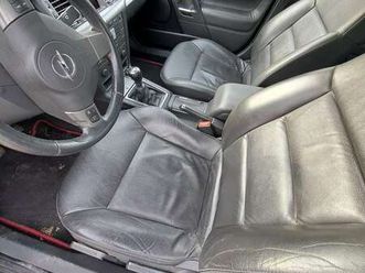 vectra 1.9 cdti caravan cosmo plus