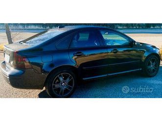 volvo s40 inscript. 185000km perfetta tagliandata!