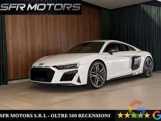 r8 coupé v10 quattro s tronic performance *iva es