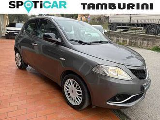 ypsilon 1.2 69 cv 5 porte gold