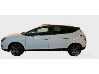 lancia delta 1.6 mjt dpf argento - euro 5
