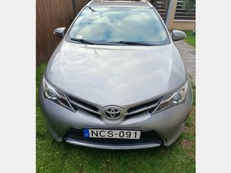 toyota auris touring sports 1.33 active toyota auris ts vvt-i 6m/t