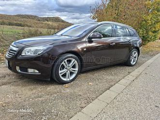 opel insignia sports tourer 1.4 t cosmo start-stop barna metál. navi.bi xenon. tempomat