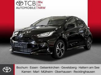 toyota yaris 1.5 hybrid teamplayer inkl. comfort- und s