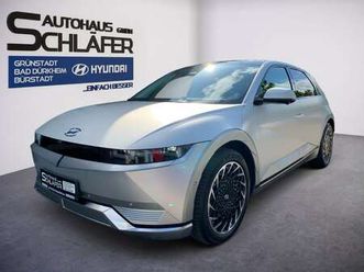 uniq 77,4 kwh 4wd assi 20zoll pano