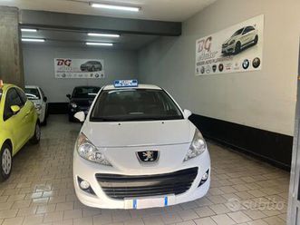 peugeot 207 1.4 hdi 70cv 5p optional 2012