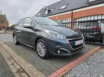 ② peugeot 208 1.2i style — peugeot — 2ememain