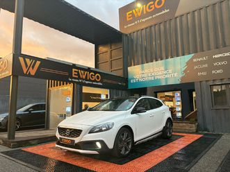 cross-country 2.0 d2 120 / 1ère main / entretien volvo