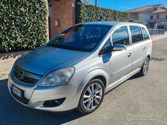 opel zafira 01/2010. unico proprietario. 7 posti.