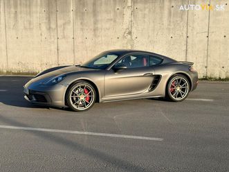 porsche cayman 718 s za 67 000 €