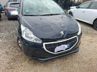 peougeot 208 2015 no sinistrata marciante