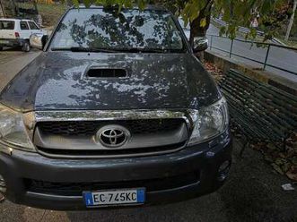 2.5 double cab sr+ 140cv my11