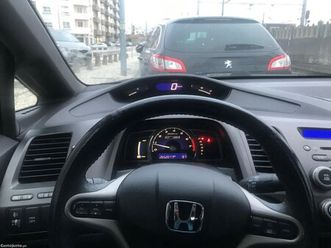 honda civic 4dr hybrid junho/08