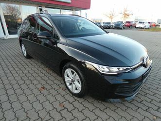 volkswagen golf viii variant 1.5 etsi acc mfl pdc v/h