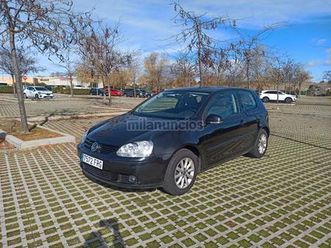 volkswagen - golf 1.6 fsi highline
