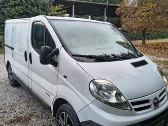 nissan primastar 2008