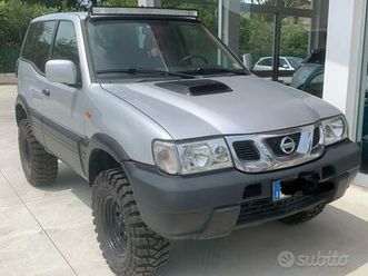 nissan terrano 3.0 2004 aucarro 5 posti
